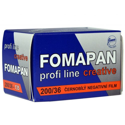 Фотопленка Foma PAN 200 Creative 135, 36 кадров, черно-белая фотопленка 35 мм fomapan profi line classic 100 135 черно белая