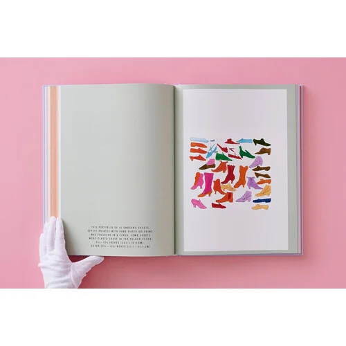 Книга «Andy Warhol. Seven Illustrated Books 1952-1959» бренда