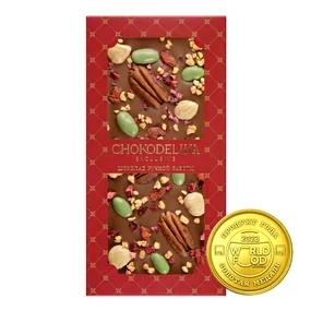 Шоколад Chokodelika молочный с украшением Пекан, вишня, фундук, 100 гр