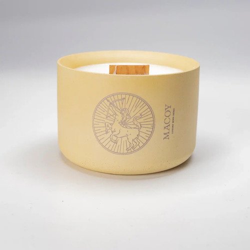 Ароматическая свеча Zodiac Стрелец 65 мл 850₽