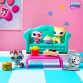 Игровой набор Littlest Pet Shop Обед с друзьями: три фигурки мини-животных с аксессуарами