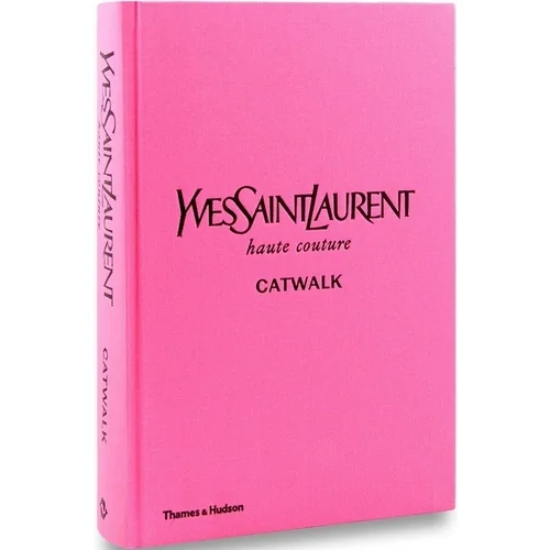 Книга «Yves Saint Laurent Catwalk», автор Olivier Flaviano