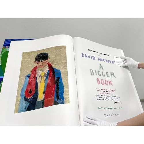 Книга «David Hockney. A Bigger Book (SUMO)» бренда Taschen