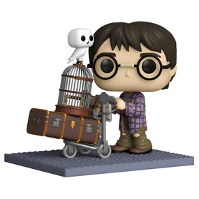 Фигурка Funko POP! Deluxe: Harry Potter Anniversary - Harry Pushing Trolley