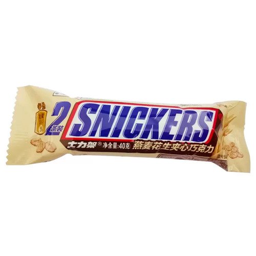Батончик Snickers Peanut & Cereals, в молочном шоколаде, 40г