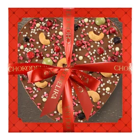 Шоколад Chokodelika молочный с кешью Любящее сердце, 180 гр