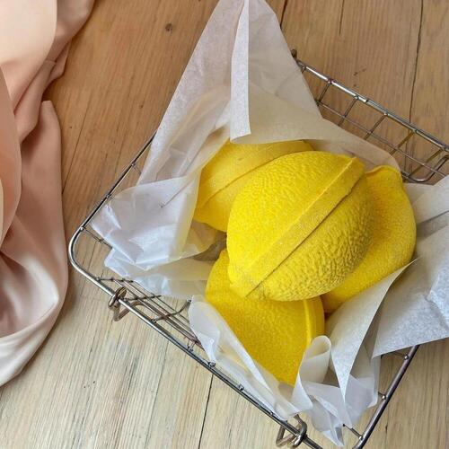 цена Бомбочка для ванны Bliss You Лимон - аромат засахаренного лимона, 180гр