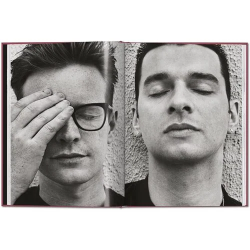 Книга «Depeche Mode by Anton Corbijn» бренда Taschen – купить по