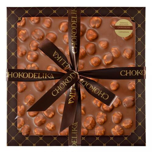 Шоколад Chokodelika молочный с фундуком 250 гр в коробке с ленточкой 1590₽