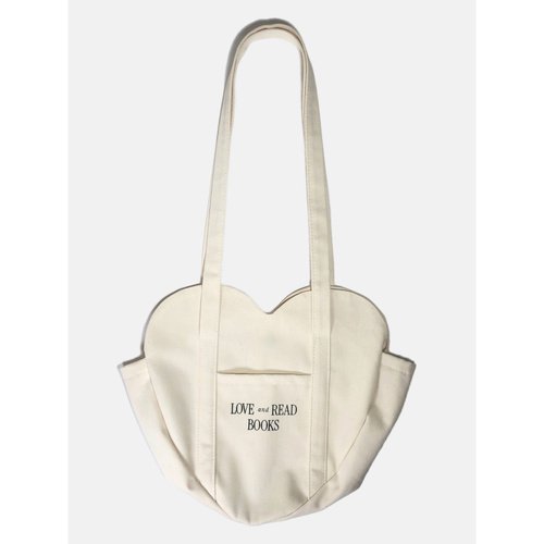 Сумка-сердце Love and read 1550₽